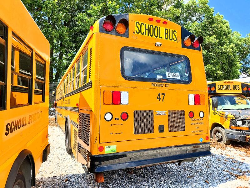 2015 Thomabuses Bus VIN 1T7YR4F21F1285757 COPART salvage auction — SIDE, PA - CERTIFICATE OF SALVAGE, sold $825 on 2026-08-27 (photo 3)