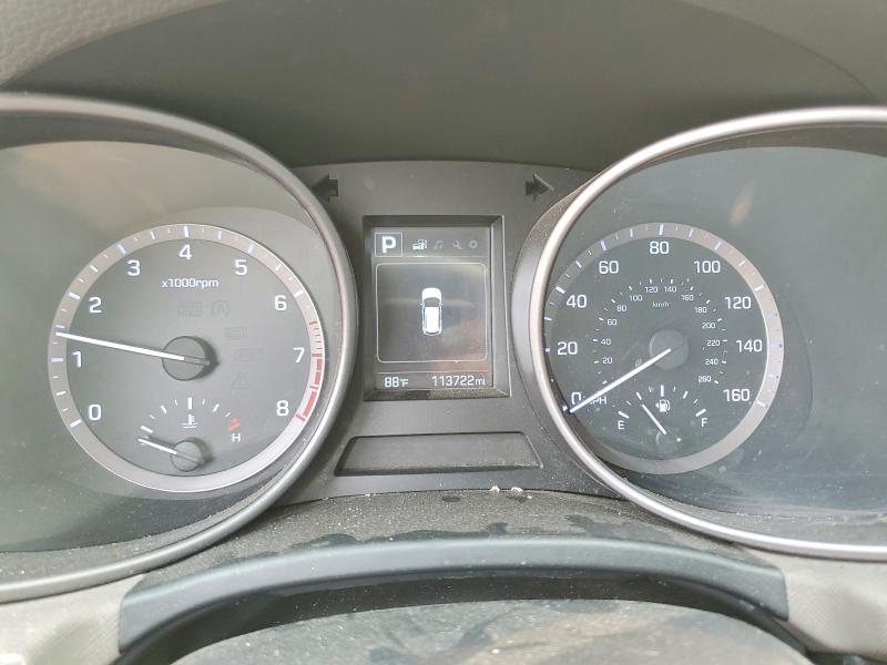 2018 Hyundai VIN 5XYZT3LB5JG545197 COPART salvage auction — MINOR DENT/SCRATCHES, Mi - Dealer Only Clean Title, sold $3,900 on 2026-07-30 (photo 9)