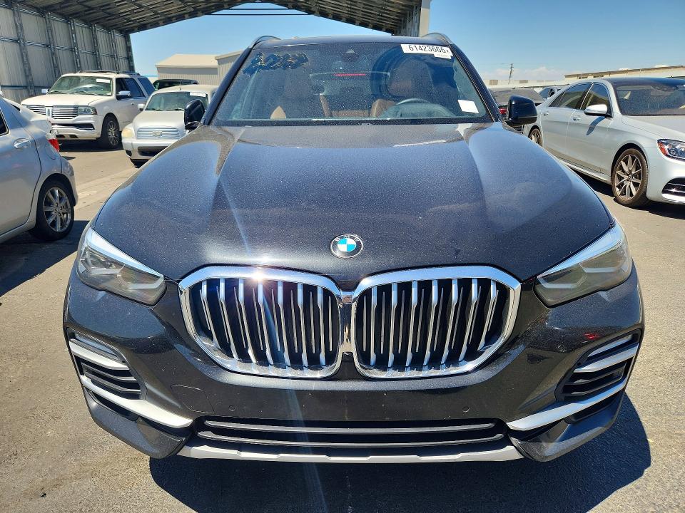 2019 BMW X5 VIN 5UXCR6C5XKLK88610 COPART salvage auction — MINOR DENT/SCRATCHES, CA - DIS/DLR/EXP ONLY CLEAN TITLE, sold $11,100 on 2026-07-30 (photo 5)