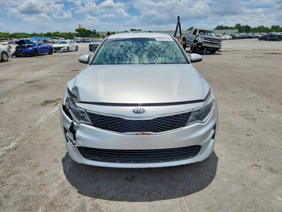 2018 Kia Optima VIN 5XXGT4L37JG262763 COPART salvage auction — FRONT END, FL - CERT OF TITLE SLVG REBUILDABLE, sold $1,150 on 2026-07-27 (photo 5)