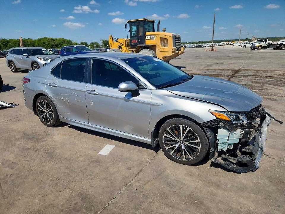 2018 Toyota Camry VIN 4T1B11HK0JU538768 COPART salvage auction — FRONT END, Tx - Salvage Vehicle Title, sold $4,800 on 2026-07-09 (photo 4)