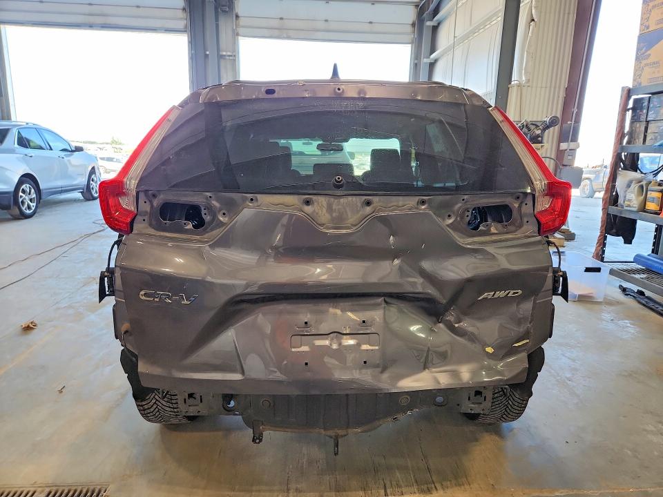 2018 Honda Cr-v VIN 7FARW2H58JE076896 COPART salvage auction — REAR END, NE - CERT OF TITLE-SALVAGE, sold $225 on 2026-07-28 (photo 6)