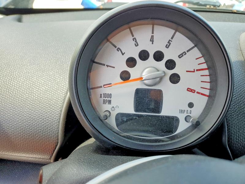 2013 Mini Cooper VIN WMWZC5C53DWP32643 COPART salvage auction — MECHANICAL, IA - CERTIFICATE OF TITLE, sold $500 on 2026-07-10 (photo 9)