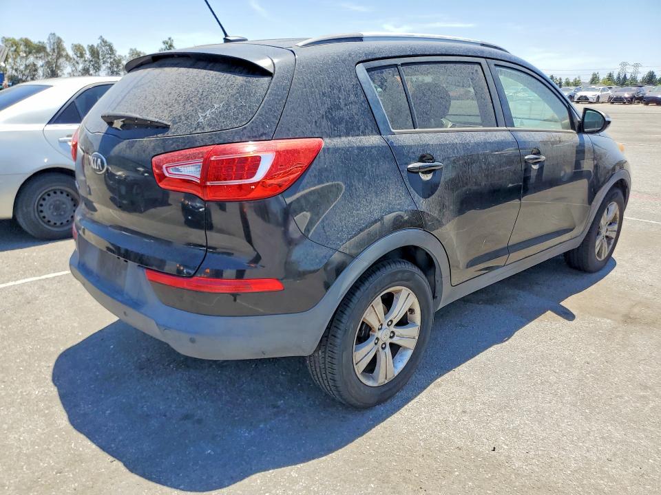 2013 Kia Sportage VIN KNDPB3A21D7510526 COPART salvage auction — MECHANICAL, Ca - Dis/Dlr/Exp Only Clean Title, sold $150 on 2026-07-28 (photo 3)