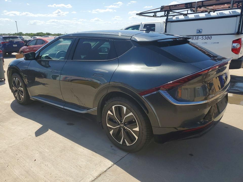 2024 Kia Ev6 VIN KNDC34LA2R5193722 COPART salvage auction — UNDERCARRIAGE, TX - CERTIFICATE OF TITLE, sold $11,400 on 2026-07-22 (photo 2)