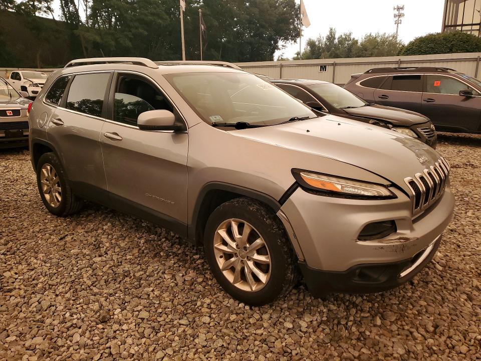 2015 Jeep Cherokee VIN 1C4PJMDS6FW647572 COPART salvage auction — FRONT END, MA - CERT OF TITLE-RECONSTRCTD COLL, sold $375 on 2026-07-23 (photo 4)