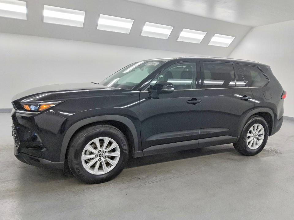 2026 Toyota Highlander VIN 5TDAAAA57TS040871 COPART salvage auction — SIDE, Ca - Certificate Of Title (P), sold $100 on 2026-07-27 (photo 1)