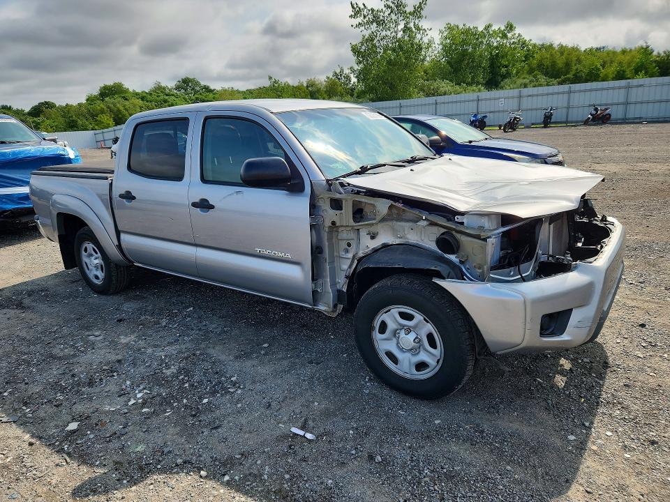 2014 Toyota Tacoma VIN 5TFJX4CN3EX038724 COPART salvage auction — FRONT END, MA - CERT OF TITLE-RECONSTRCTD COLL, sold $700 on 2026-07-29 (photo 4)
