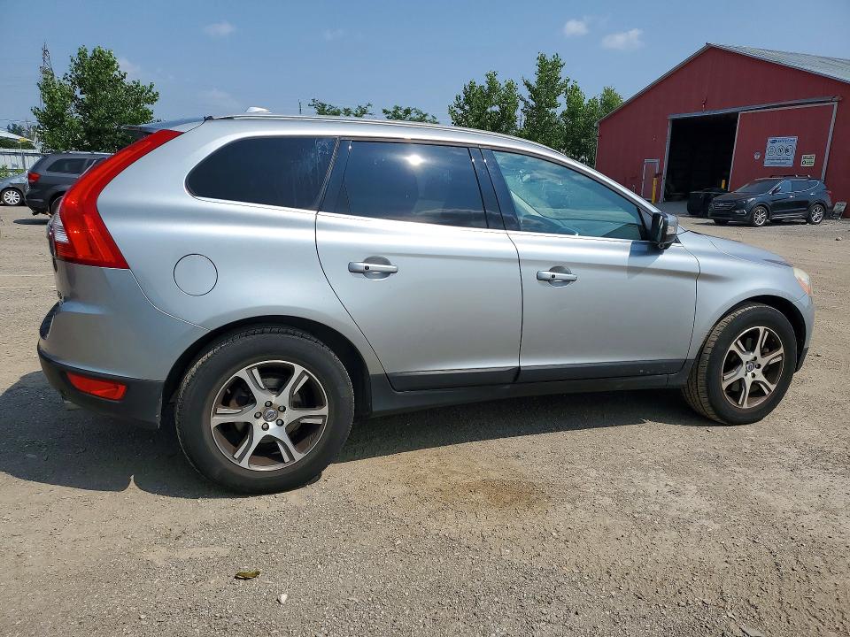 2012 Volvo Xc60 VIN YV4902DZ5C2296473 COPART salvage auction — SIDE, On - Permit No Brand - Unfit, sold $575 on 2026-08-13 (photo 3)