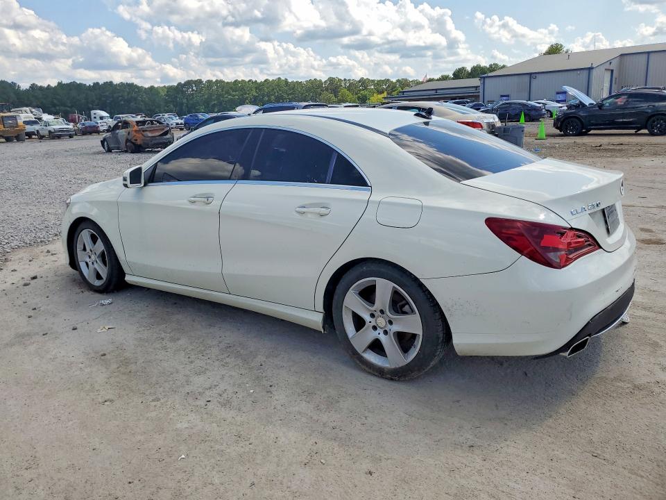 2015 Mercedes-benz Cla-klasse VIN WDDSJ4EB2FN186780 COPART salvage auction — MINOR DENT/SCRATCHES, OH - CERTIFICATE OF TITLE, sold $950 on 2026-07-29 (photo 2)