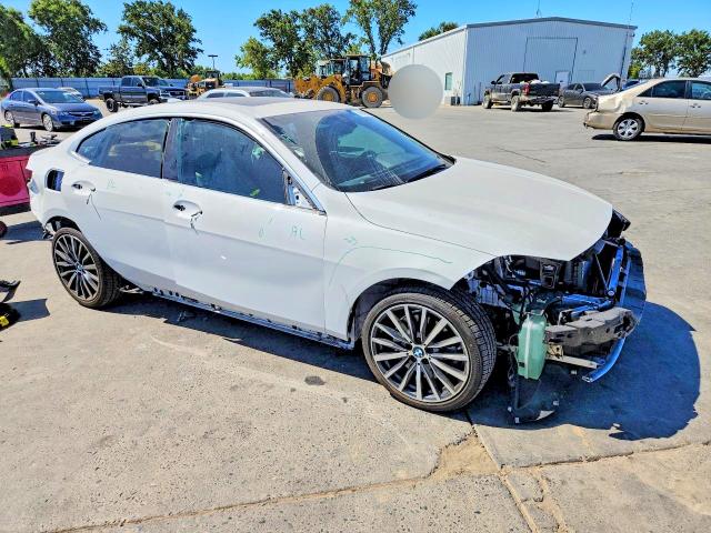 2021 BMW 2 series VIN WBA73AK00M7G52204 COPART salvage auction — SIDE, CA - SALVAGE CERTIFICATE, sold $3,500 on 2026-08-03 (photo 4)