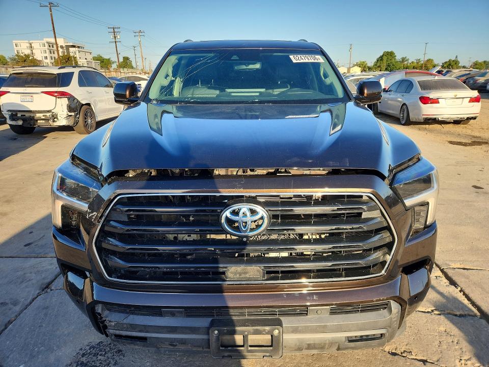 2023 Toyota Sequoia VIN 7SVAAABAXPX006652 COPART salvage auction — FRONT END, CA - DIS/DLR/EXP ONLY CLEAN TITLE, sold $27,750 on 2026-07-29 (photo 5)