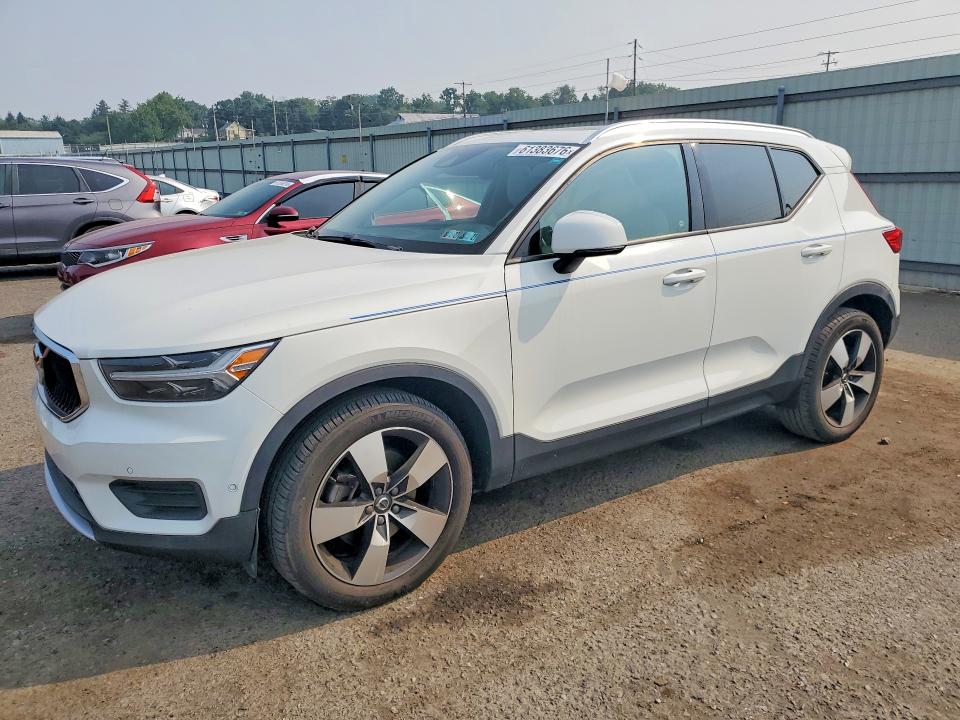 2019 Volvo Xc40 VIN YV4162UK5K2127597 COPART salvage auction — WATER/FLOOD, Pa - Cert Of Salvage-W=Flood Veh, sold $5,900 on 2026-07-31 (photo 1)