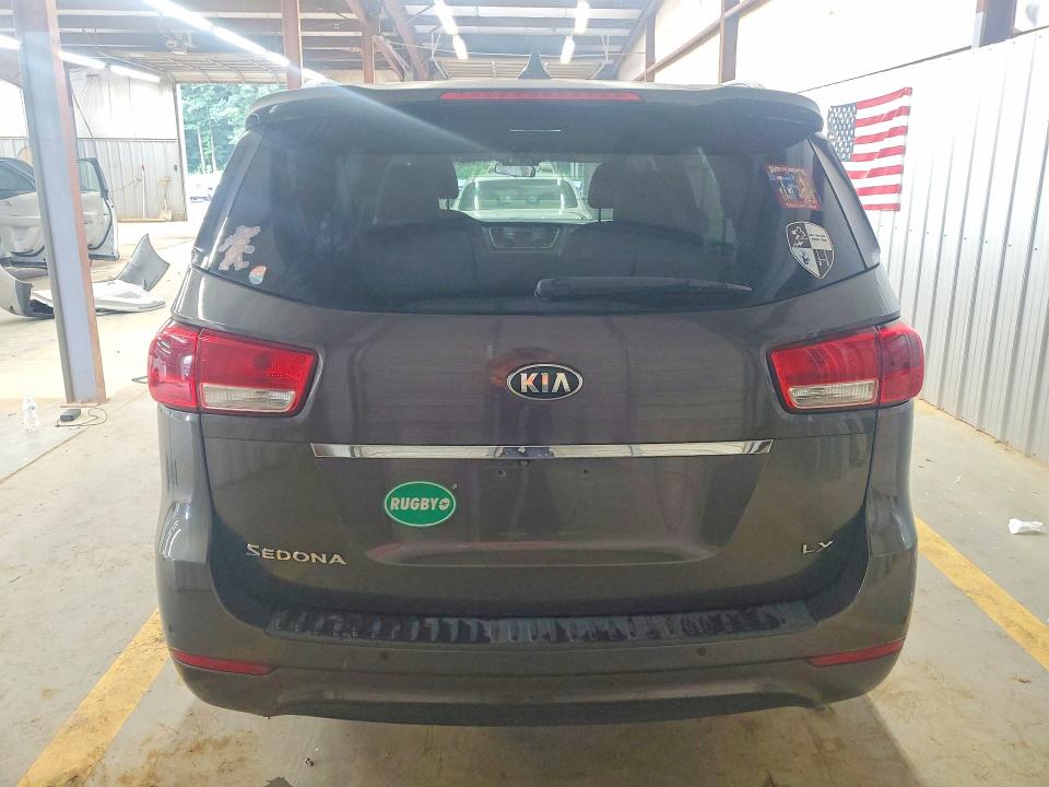 2015 Kia SEDONA VIN KNDMB5C1XF6022395 COPART salvage auction — NORMAL WEAR, Nc - Dealer Only Clean Title, sold $825 on 2026-07-15 (photo 6)