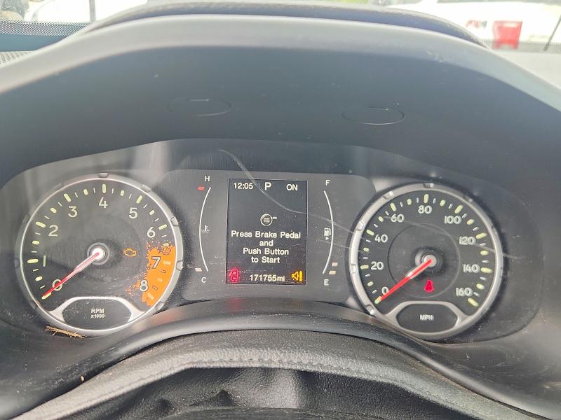2017 Jeep Renegade VIN ZACCJBBB1HPE63565 COPART salvage auction — FRONT END, MT - CERTIFICATE OF TITLE, sold $925 on 2026-08-17 (photo 9)