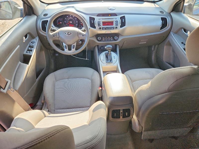 2015 Kia Sportage VIN KNDPBCAC8F7739068 COPART salvage auction — HAIL, Il - Certificate Of Title, sold $175 on 2026-07-28 (photo 8)