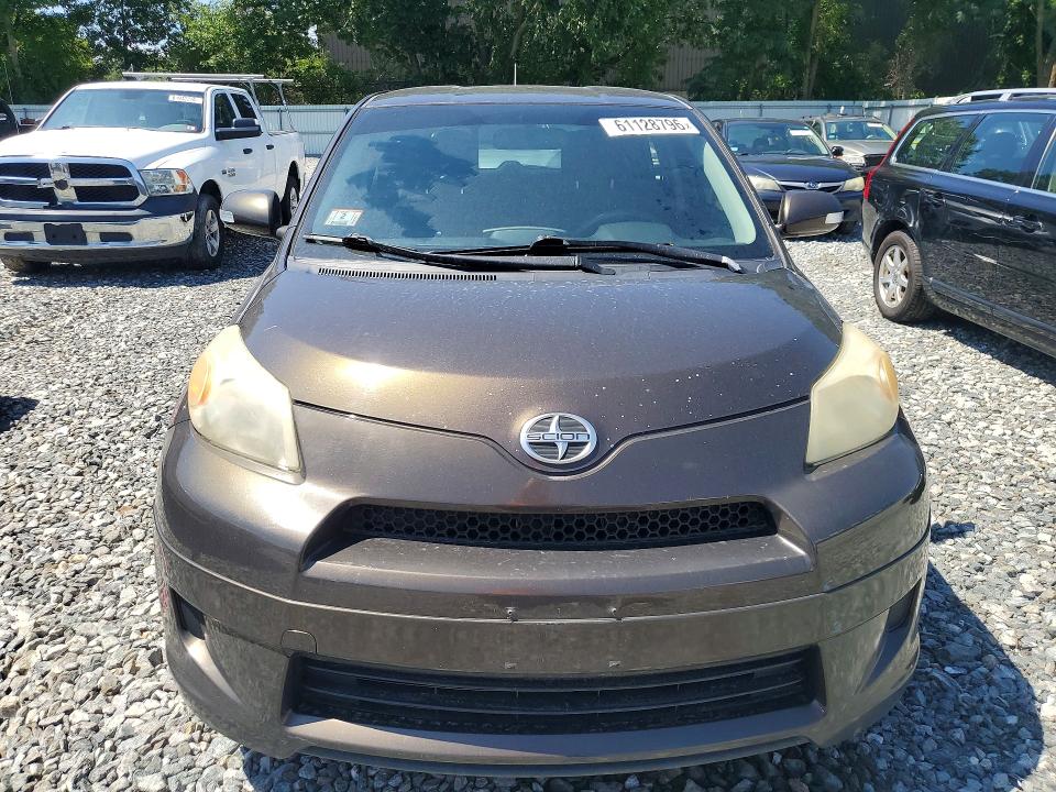 2011 Scion Xd VIN JTKKU4B49B1009175 COPART salvage auction — SIDE, MA - CERT OF TITLE-SALVAGE, sold $1,100 on 2026-09-09 (photo 5)