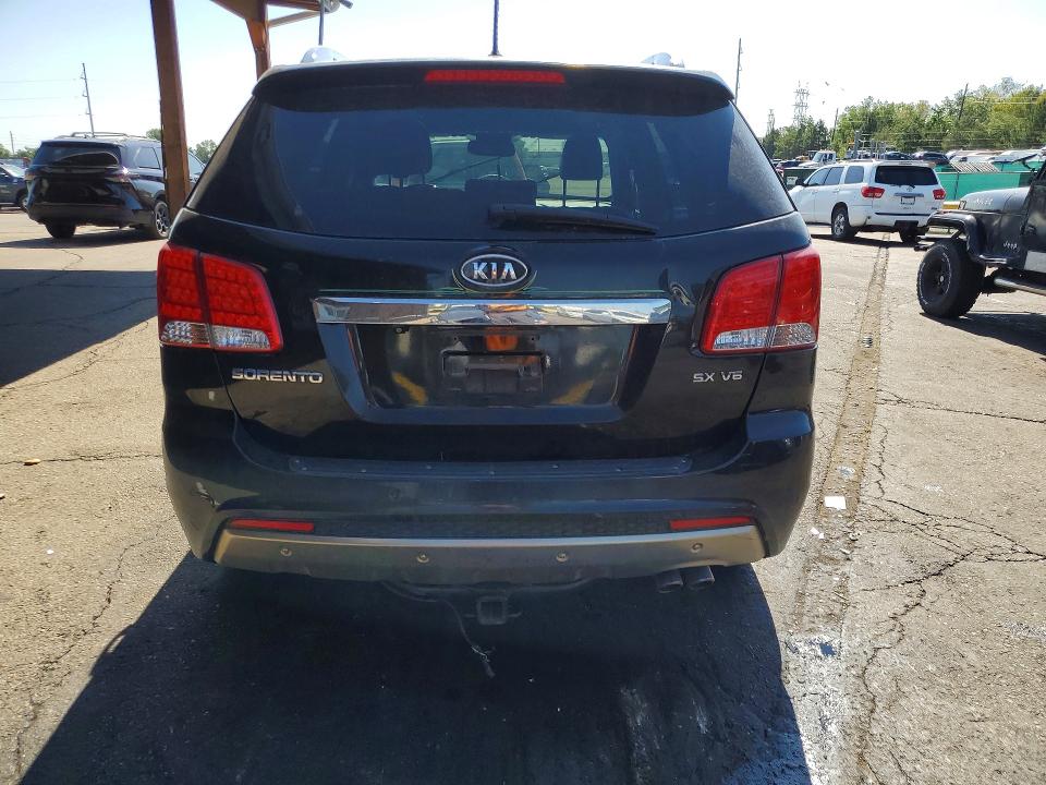 2013 Kia Sorento VIN 5XYKWDA29DG365825 COPART salvage auction — FRONT END, Co - Public - Salvage Title, sold $275 on 2026-07-23 (photo 6)
