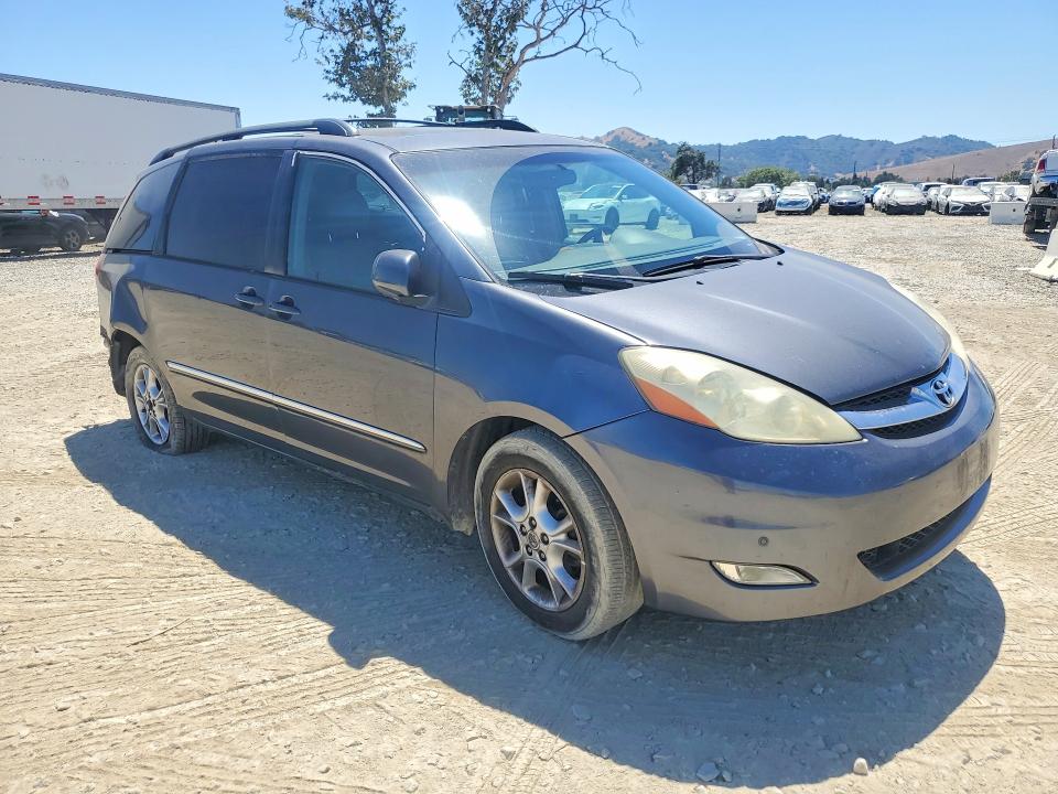 2006 Toyota Sienna VIN 5TDZA22C76S482995 COPART salvage auction — REAR END, Ca - Salvage Certificate, sold $60 on 2026-07-28 (photo 4)