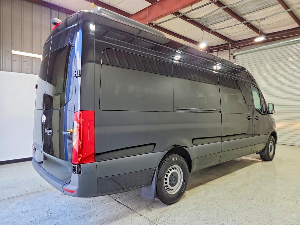 2025 Mercedes-benz Sprinter VIN W1Z4KGHY1ST214342 COPART salvage auction — ROOF, Ga - Certificate Of Title, sold $50 on 2026-07-27 (photo 3)