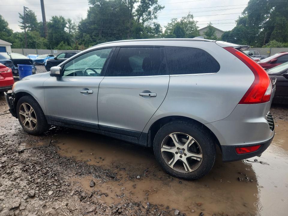 2013 Volvo Xc60 VIN YV4902DZ1D2401379 COPART salvage auction — FRONT END, Pa - Certificate Of Salvage, sold $800 on 2026-08-10 (photo 2)