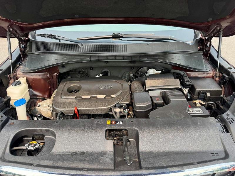 2019 Kia Sorento VIN 5XYPGDA30KG439805 COPART salvage auction — MINOR DENT/SCRATCHES, Nj - Certificate Of Title, sold $4,400 on 2026-07-30 (photo 6)