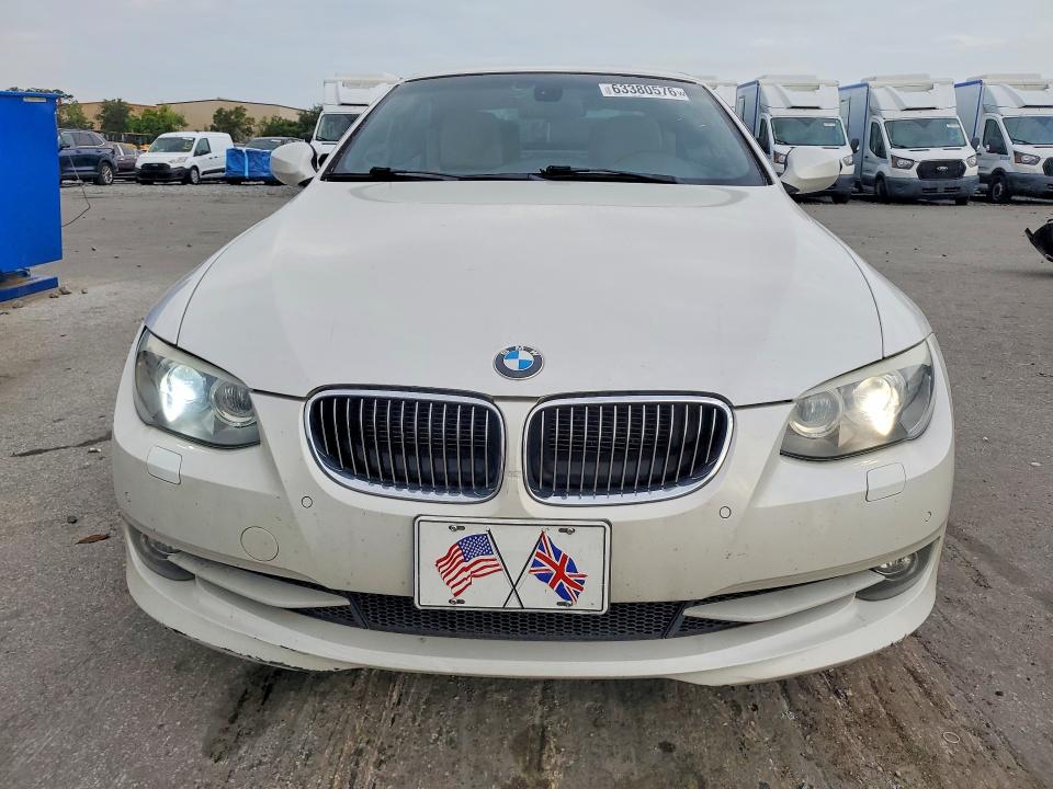 2011 BMW 3er VIN WBADW7C57BE728174 COPART salvage auction — MINOR DENT/SCRATCHES, Fl - Certificate Of Title, sold $550 on 2026-08-04 (photo 5)