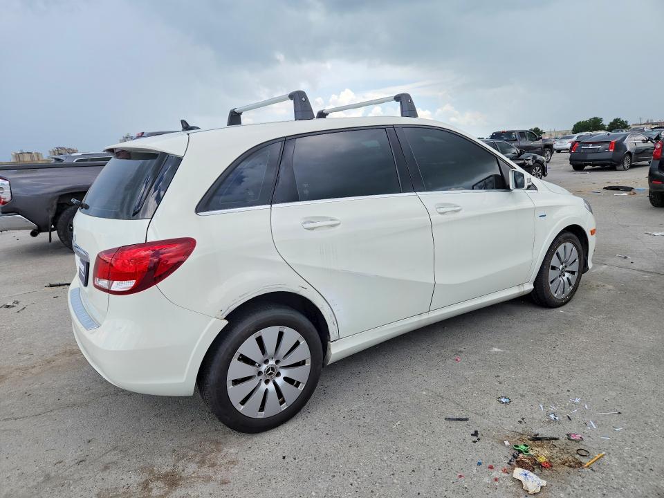 2017 Mercedes-benz B-klasse VIN WDDVP9ABXHJ015686 COPART salvage auction — NORMAL WEAR, LA - CERTIFICATE OF TITLE, sold $1,750 on 2026-07-22 (photo 3)