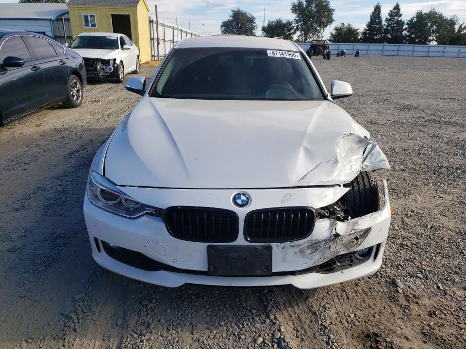 2015 BMW 3er VIN WBA3C1C50FK120604 COPART salvage auction — FRONT END, CA - SALVAGE CERTIFICATE, sold $1,400 on 2026-07-28 (photo 5)
