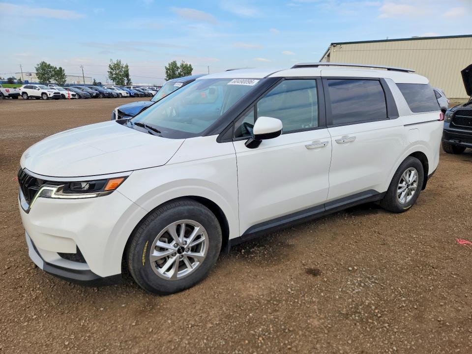 2023 Kia Carnival VIN KNDNB5H39P6293240 COPART salvage auction — SIDE, AB - BOS - SALVAGE, sold $6,000 on 2026-07-28 (photo 1)