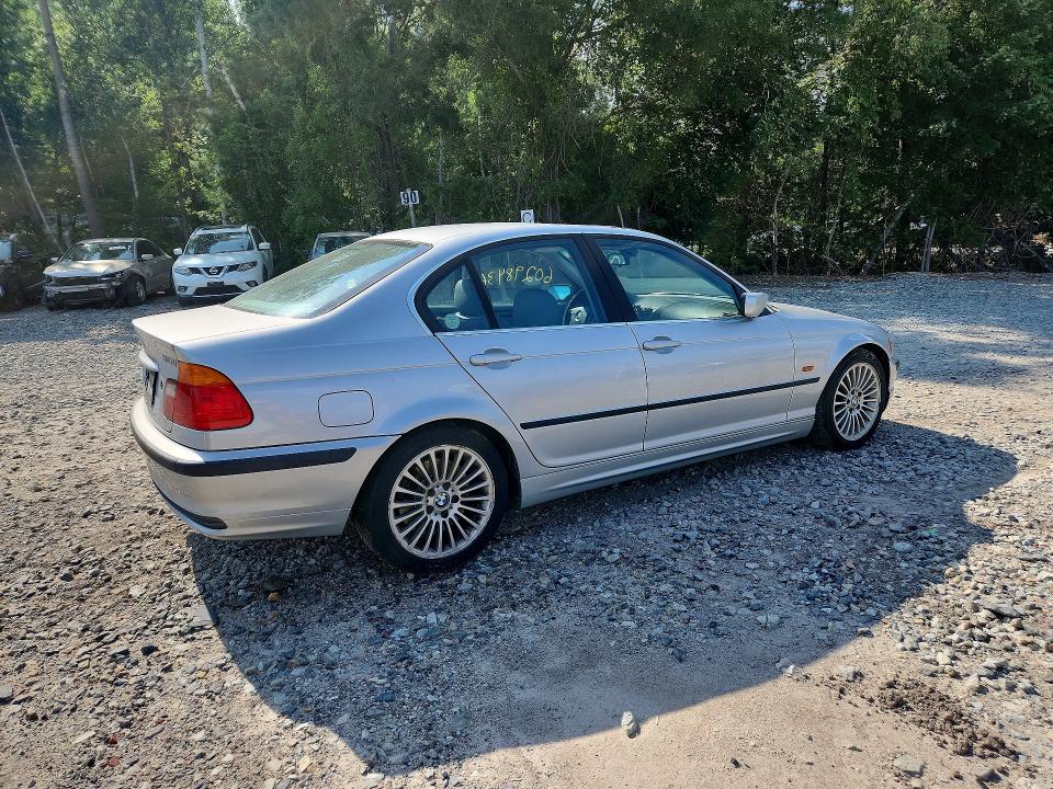 2001 BMW 3er VIN WBAAV53451FJ71274 COPART salvage auction — FRONT END, Nh - Cert Of Title-Rebuilt Vehicle, sold $375 on 2026-07-23 (photo 3)