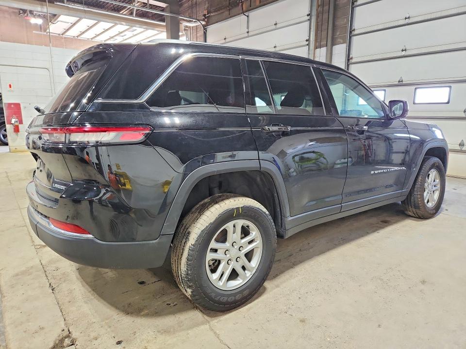 2023 Jeep Cherokee VIN 1C4RJHAG0PC642726 COPART salvage auction — FRONT END, Mn - Cert Of Title-Salvage, sold $7,100 on 2026-08-20 (photo 3)