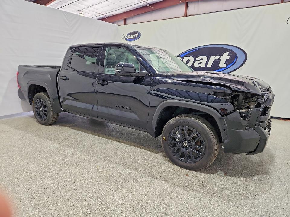 2025 Toyota Tundra VIN 5TFWA5DB5SX245631 COPART salvage auction — FRONT END, CA - CERTIFICATE OF TITLE, sold $23,000 on 2026-07-28 (photo 4)