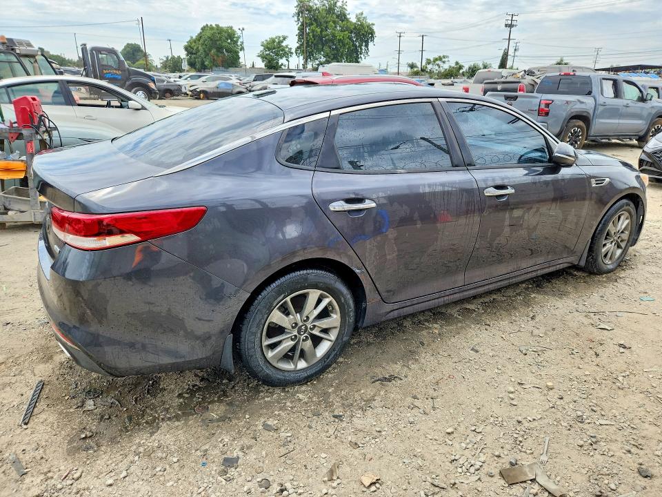 2016 Kia Optima VIN 5XXGT4L13GG074622 COPART salvage auction — MECHANICAL, Ca - Dis/Dlr/Exp Only Clean Title, sold $1,000 on 2026-07-20 (photo 3)