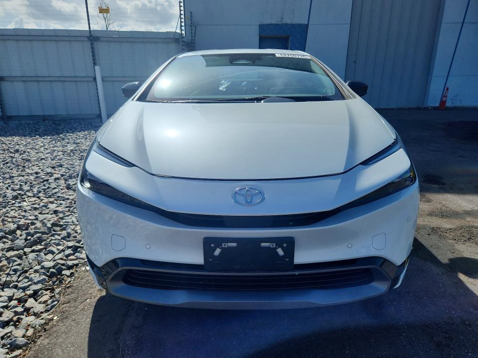 2024 Toyota Prius VIN JTDACAAU7R3035990 COPART salvage auction — REAR END, Fl - Certificate Of Destruction, sold $9,400 on 2026-08-19 (photo 5)