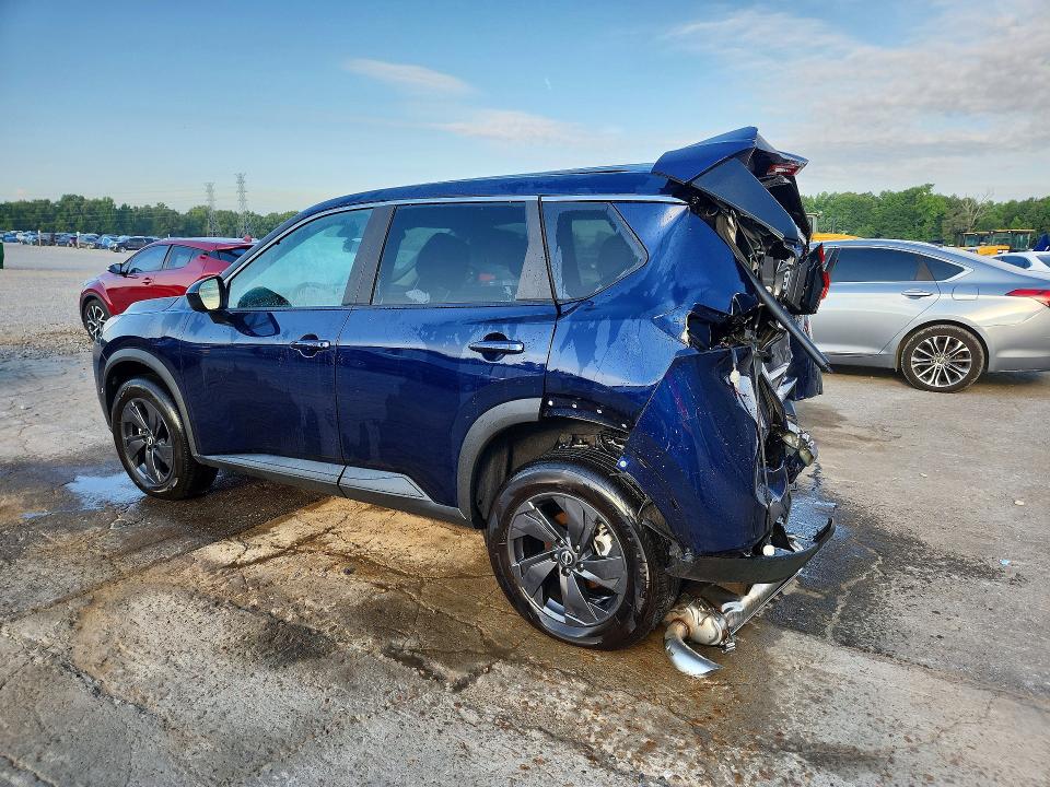 2026 Nissan Rogue VIN 5N1BT3BB5TC748614 COPART salvage auction — REAR END, Tn - Certificate Of Title (P), sold $9,800 on 2026-07-27 (photo 2)