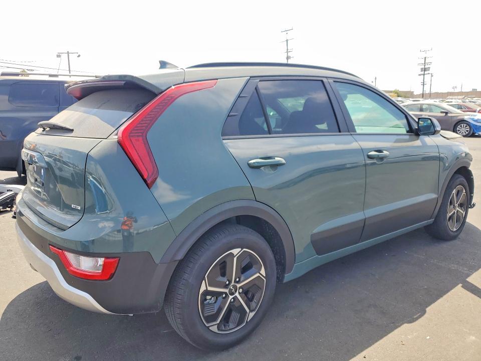 2025 Kia Niro VIN KNDCR3LE2S5304481 COPART salvage auction — FRONT END, CA - SALVAGE CERTIFICATE, sold $7,000 on 2026-07-22 (photo 3)