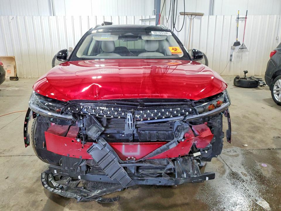 2025 Lincoln Nautilus VIN 5LMPJ8KA7SJ972796 COPART salvage auction — FRONT END, Mn - Cert Of Title-Salvage, sold $12,700 on 2026-10-06 (photo 5)