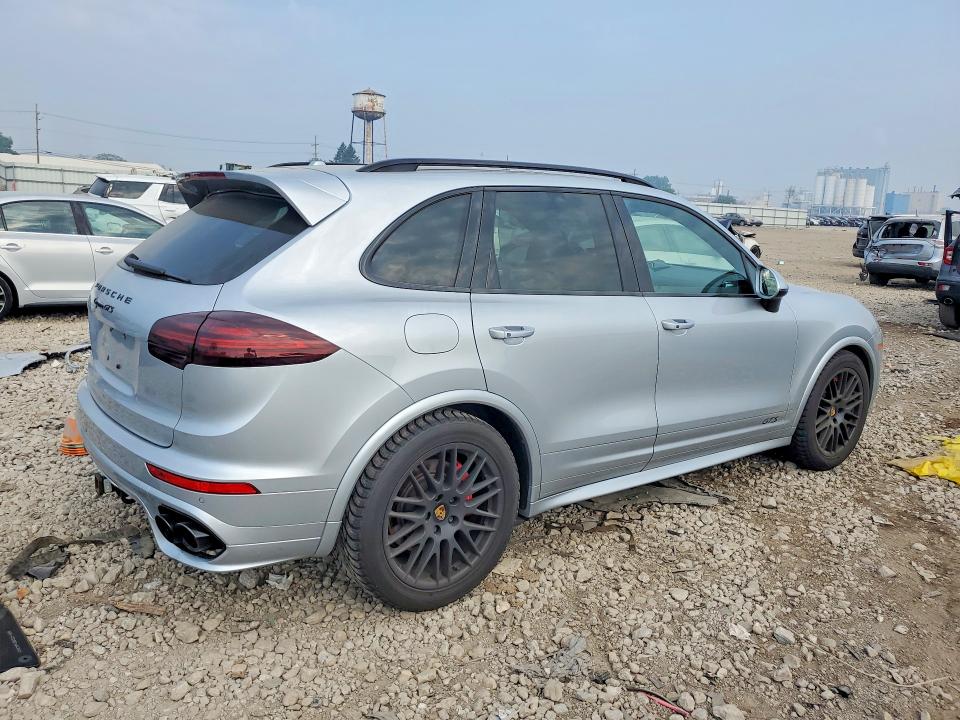2016 Porsche Cayenne VIN WP1AD2A21GLA72031 COPART salvage auction — MINOR DENT/SCRATCHES, Mt - Certificate Of Title (P), sold $1,550 on 2026-07-22 (photo 3)