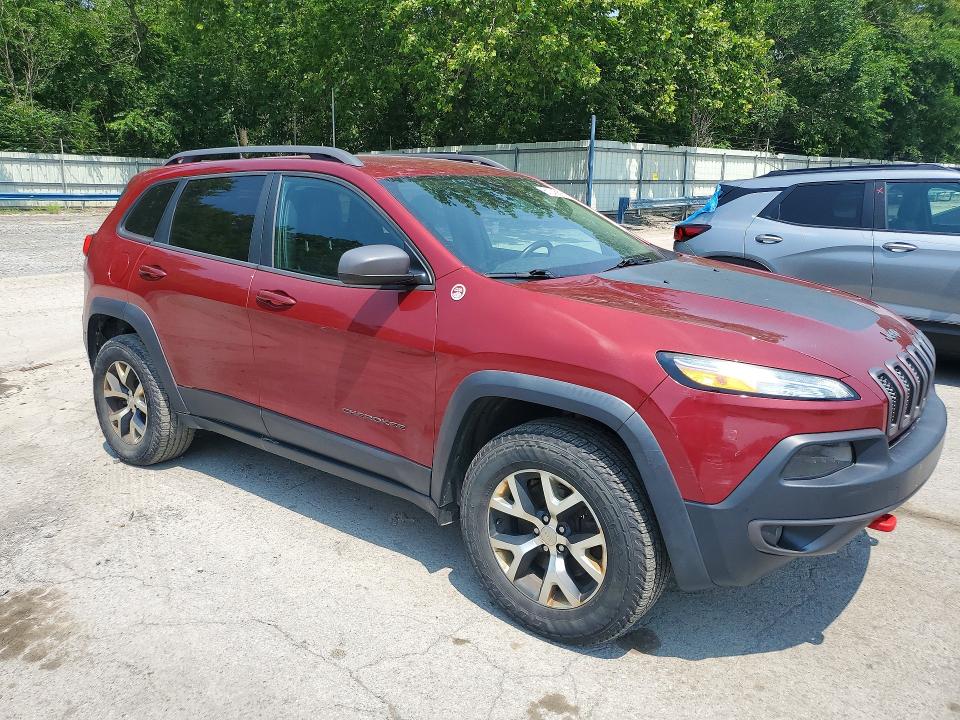 2016 Jeep Cherokee VIN 1C4PJMBS8GW285295 COPART salvage auction — REAR END, Salvage Title, sold $1,000 on 2026-07-25 (photo 4)