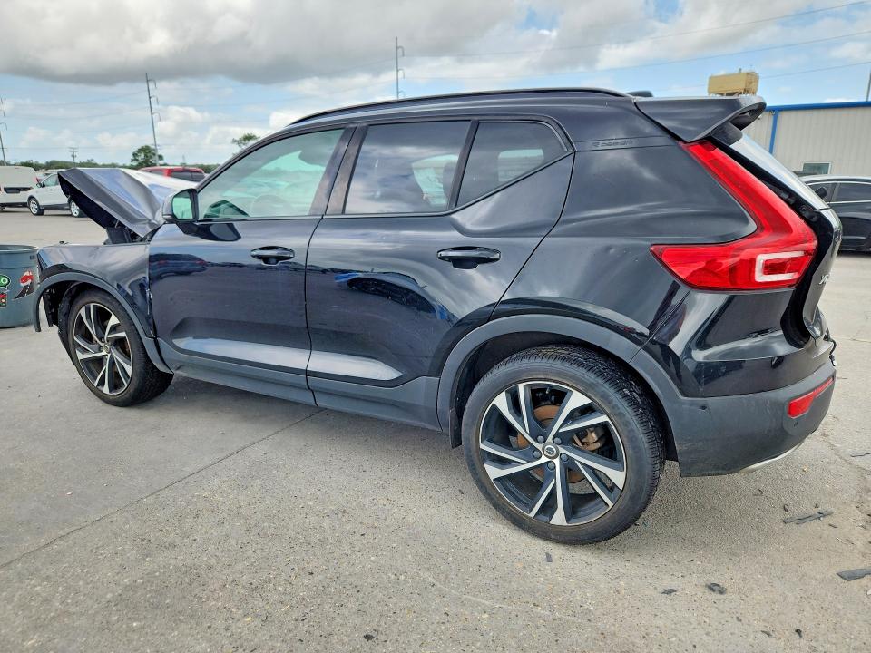 2020 Volvo XC40 VIN YV4162UM7L2217160 COPART salvage auction — FRONT END, Mt - Certificate Of Title, sold $2,850 on 2026-09-16 (photo 2)