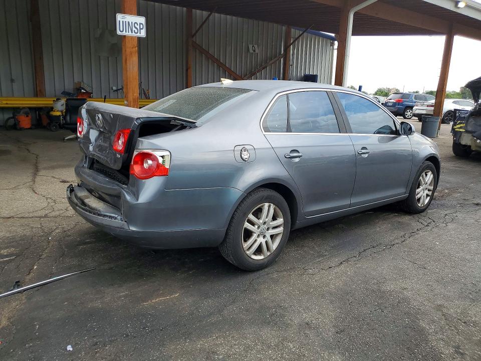 2007 Volkswagen Jetta VIN 3VWEF71K27M076630 COPART salvage auction — REAR END, Co - Public - Salvage Title, sold $275 on 2026-08-04 (photo 3)