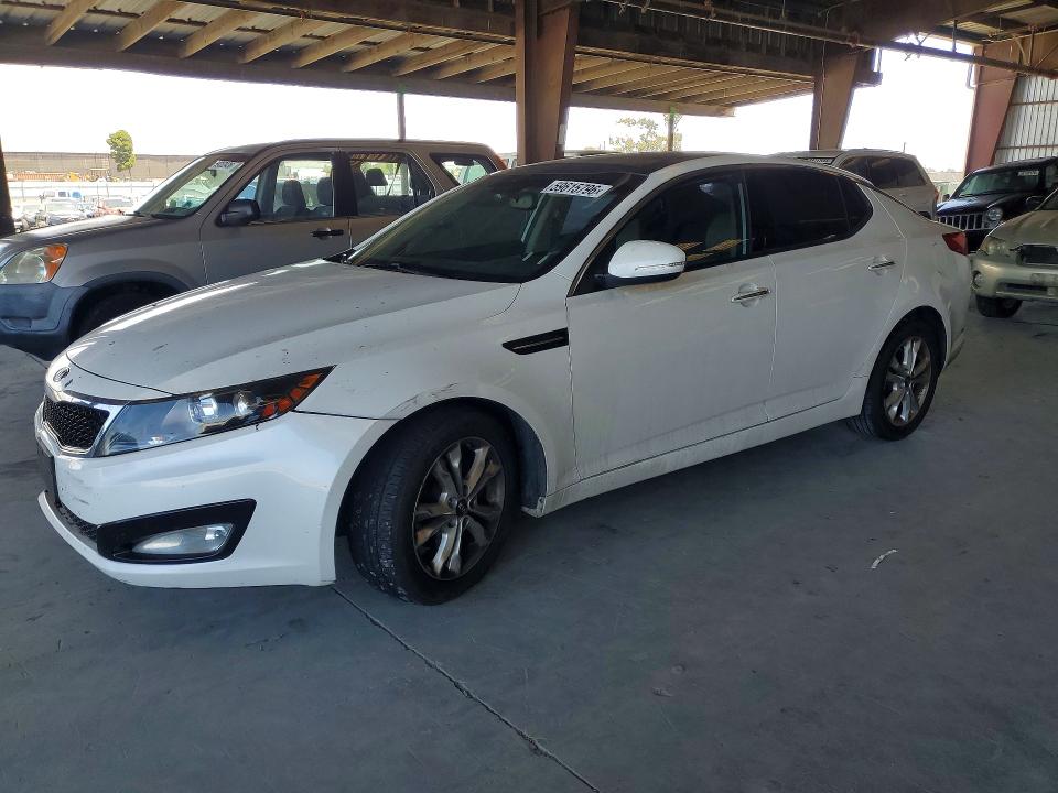 2011 Kia Optima VIN KNAGN4A78B5063661 COPART salvage auction — FRONT END, CA - SALVAGE CERTIFICATE, sold $675 on 2026-07-13 (photo 1)