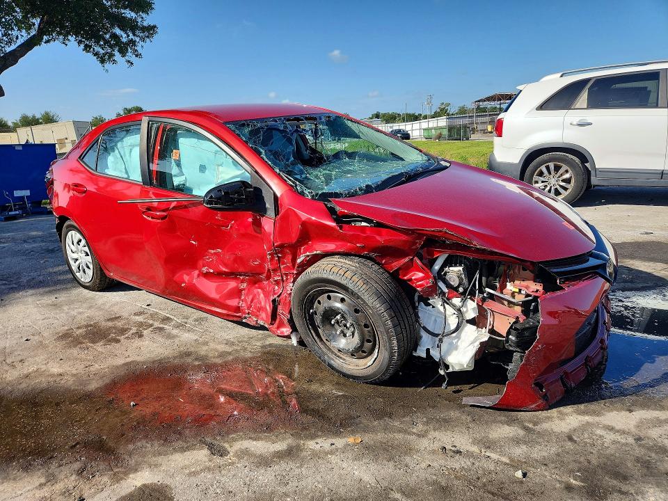 2018 Toyota Corolla VIN 5YFBURHE0JP849473 COPART salvage auction — FRONT END, FL - CERTIFICATE OF DESTRUCTION, sold $850 on 2026-07-30 (photo 4)
