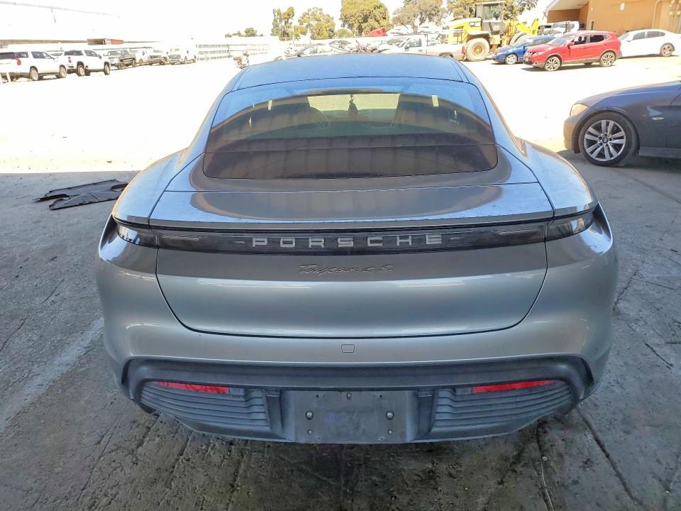 2020 Porsche Taycan VIN WP0AB2Y14LSA51276 COPART salvage auction — MINOR DENT/SCRATCHES, CA - SALVAGE CERTIFICATE, sold $100 on 2026-07-21 (photo 6)