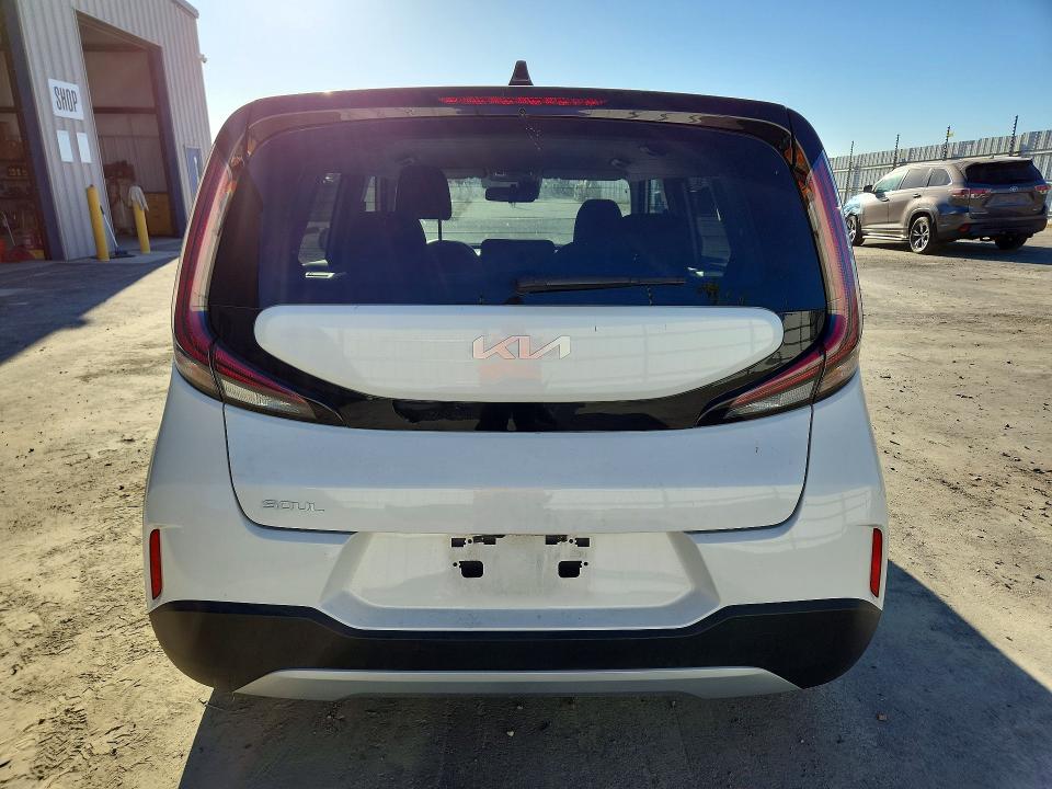 2025 Kia Soul VIN KNDJ23AU7S7261041 COPART salvage auction — FRONT END, FL - CERTIFICATE OF TITLE, sold $8,800 on 2026-07-27 (photo 6)