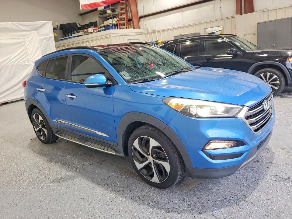 2016 Hyundai Tucson VIN KM8J33A2XGU182429 COPART salvage auction — MINOR DENT/SCRATCHES, Nc - Dealer Only Clean Title, sold $4,350 on 2026-07-30 (photo 4)