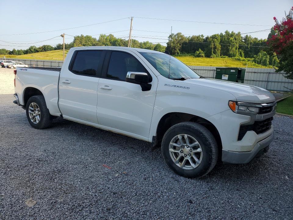 2023 Chevrolet Silverado 1500 VIN 1GCUDDED0PZ329134 COPART salvage auction — MINOR DENT/SCRATCHES, MS - CERTIFICATE OF TITLE, sold $12,400 on 2026-07-30 (photo 4)