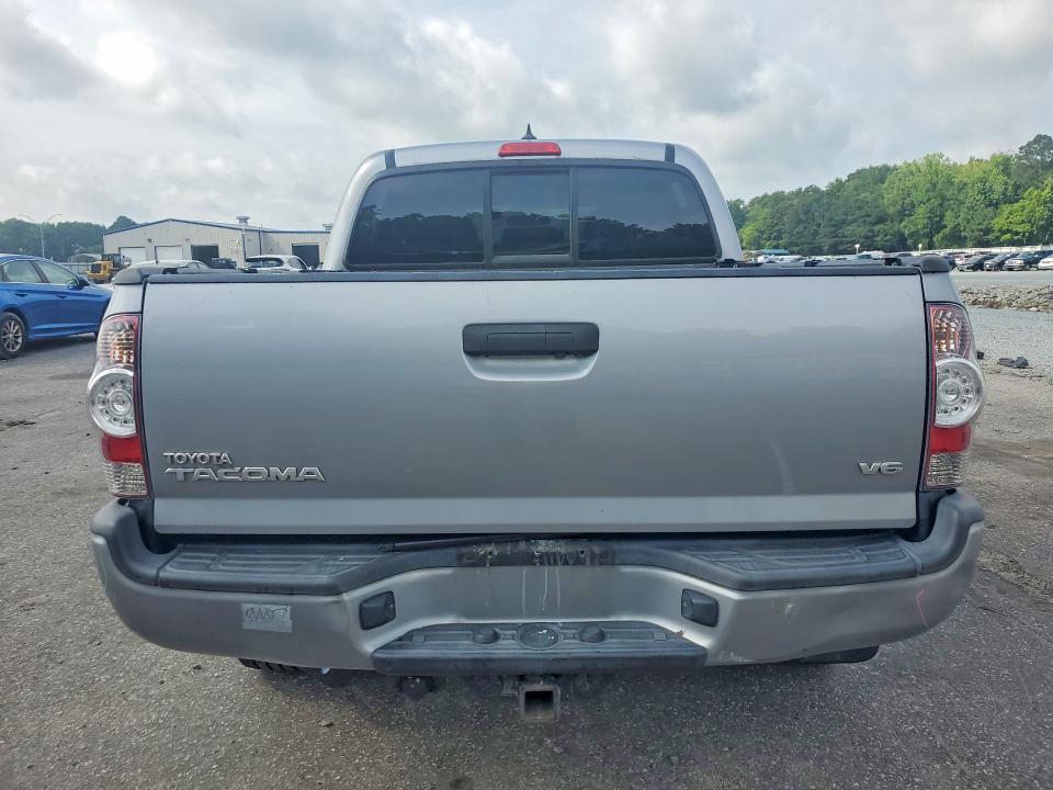 2015 Toyota Tacoma VIN 5TFLU4EN4FX118372 COPART salvage auction — SIDE, Nc - Salvage Certificate Of Title, sold $7,600 on 2026-07-28 (photo 6)