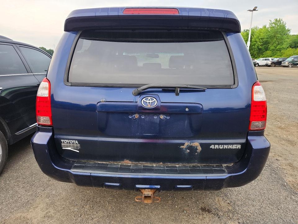 2007 Toyota 4runner VIN JTEBU17R670126764 COPART salvage auction — MINOR DENT/SCRATCHES, Nh - Certificate Of Title, sold $900 on 2026-07-23 (photo 6)